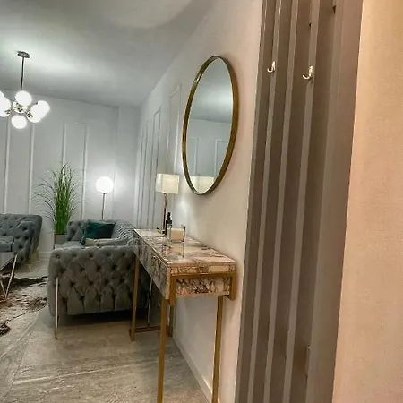 Apartment Perfect *
