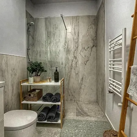 Perfect Apartment *